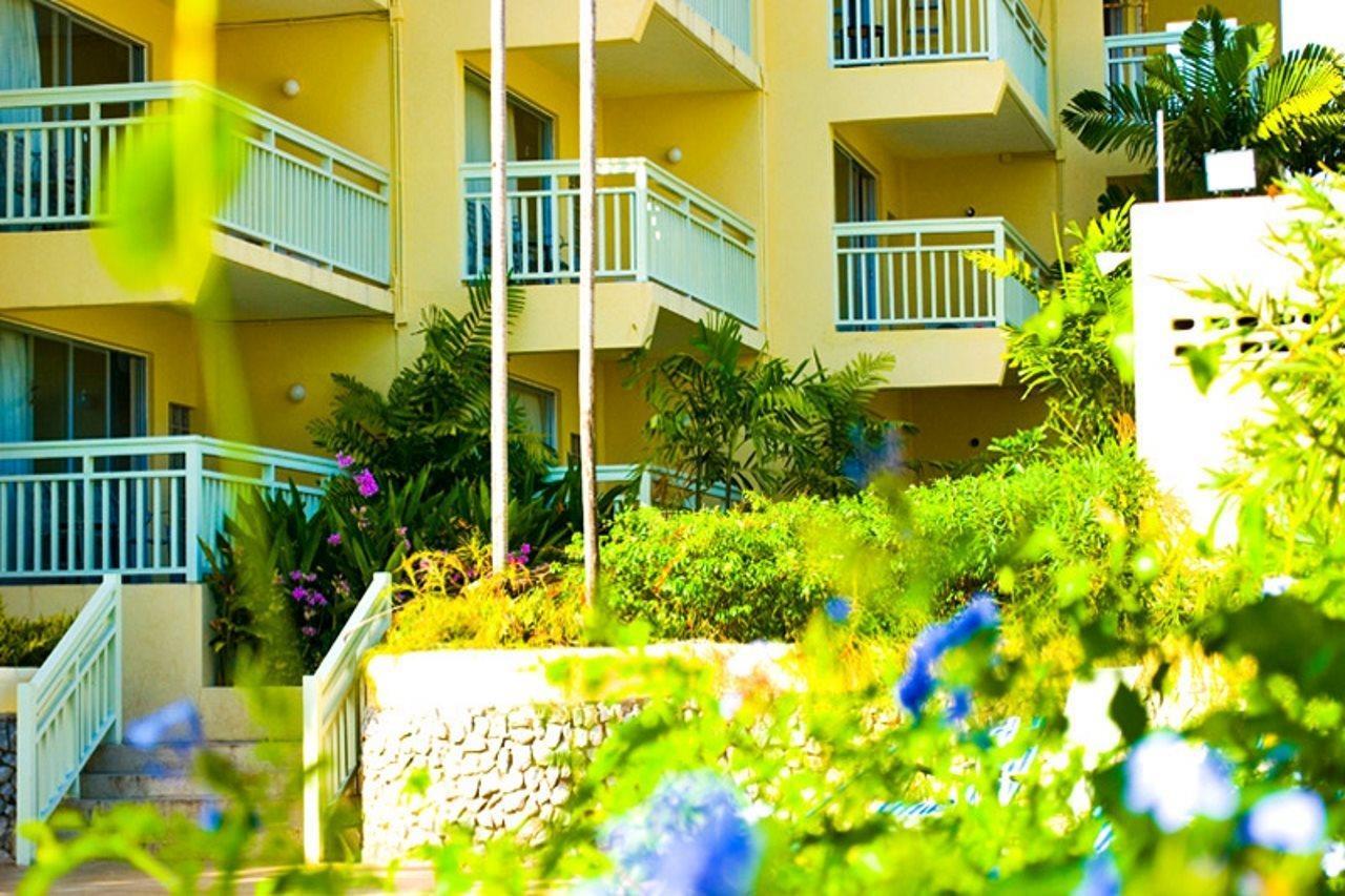 Golden Sands Hotel Christ Church Exteriör bild